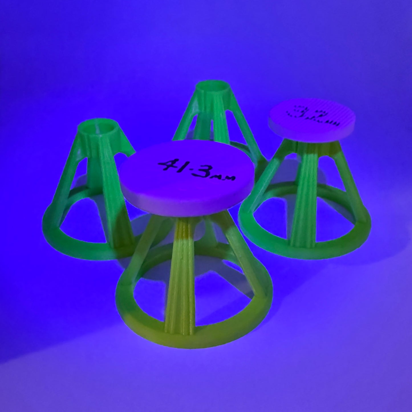 Coral Frag Plug Stands - Pack of 4